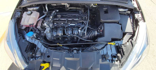 Imagen 11 de 12 de Ford Focus 5p 1.6l N Mt S 2018