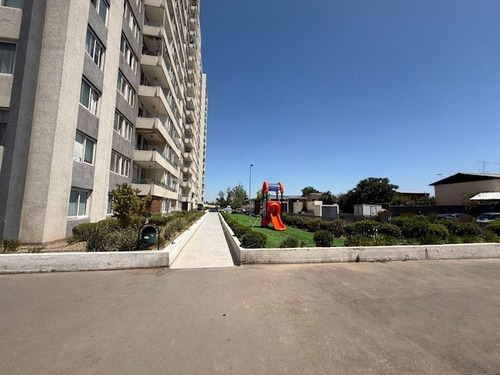 Departamento En Arriendo De 2 Dorm. En Macul