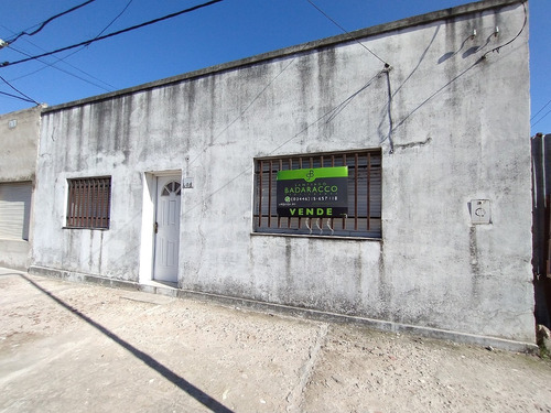 Casa En Venta Centrica En Gualeguaychú.