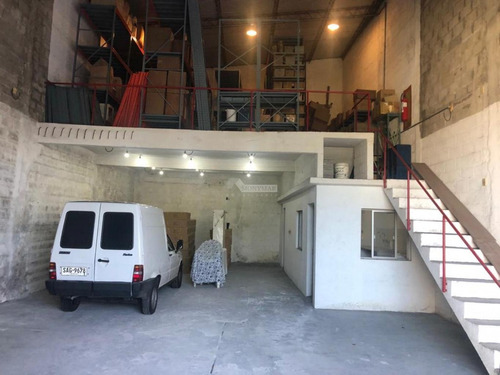 Local Galpon Sayago Venta Adolfo Rodríguez Y Garzón A Mts. De Los Accesos