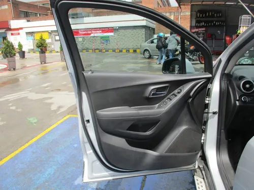 Chevrolet Tracker Ls 4x4 1800cc Mt Aa