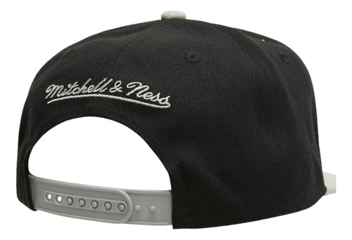 Gorra Mitchell & Ness Brooklyn Nets 8 Bit Xl