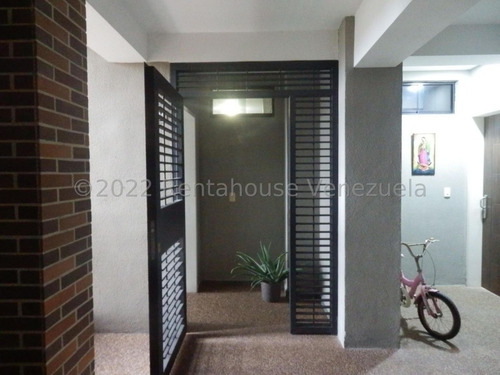 Imagen 2 de 30 de Apartamentos En Venta Oeste Barquismeto, Lara Mls #22-25087 Rg 0424-6724337