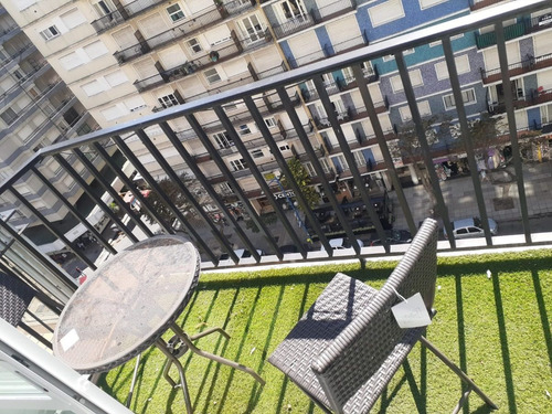 Imagen 26 de 26 de Excelente Departamento De 3 Ambientes Todo A Nuevo, Con Vista Al Mar Y A La Plaza Colón, 70 M2