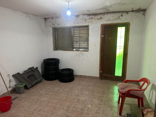 Venta Casa 3 Dorm A Reciclar Juarez Celman Cordoba
