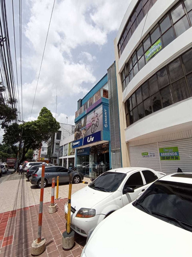 Imagen 2 de 17 de Edificio En Arriendo En Cali El Limonar. Cod 94308