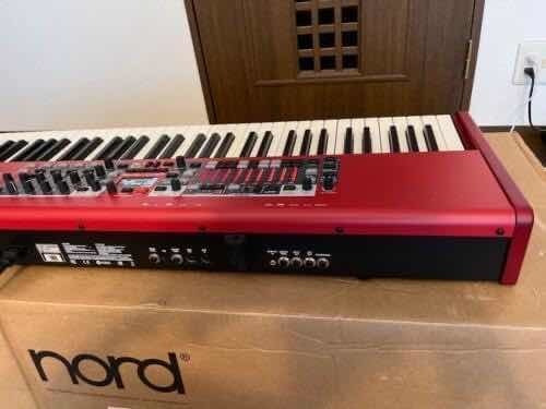 Imagen 2 de 2 de Nord Electro 3 61 Key Keyboard Piano