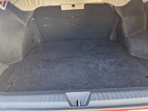 Toyota Yaris 1.5 4P Base Mt