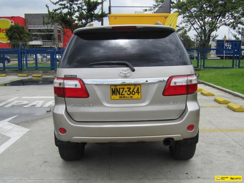 Toyota Fortuner 3.0 Sr5