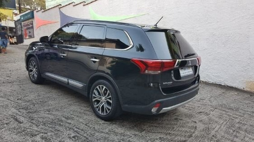 Outlander 2.2 Di-d 4wd (aut)