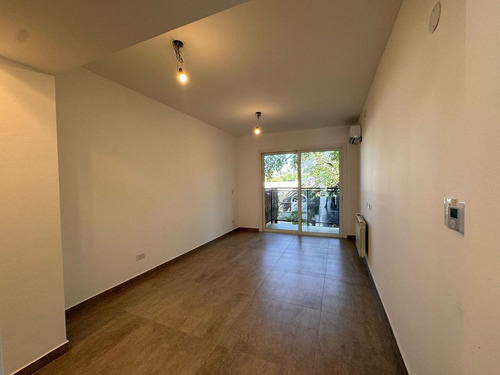 Alquiler Departamento De Categoría 5ta Sección Mdz