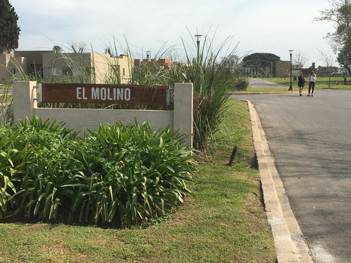 Casa En Venta En El Molino, Haras De Santa María