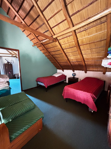 Oportunidad Única Para Inversores Casa A Reciclar Con Vista Al Mar En Zona Top De Punta Del Diablo