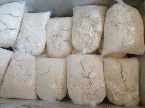 Imagen 2 de 7 de Masa De Yuca Para Empanda Bollito Arepita