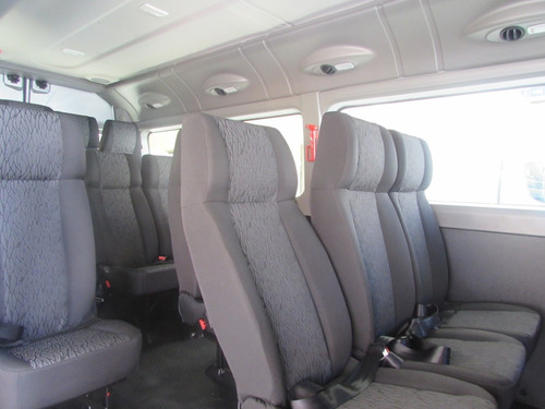 Imagem 8 de 14 de Renault Master Executiva 16 Lugares