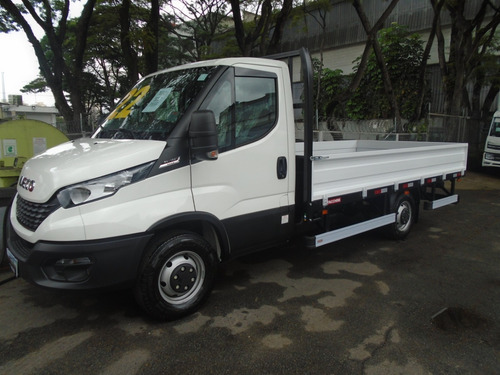 Imagem 15 de 16 de Iveco Daily 35-150
