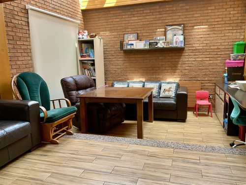Casa Arriendo/5 D/solo Con Compromiso De Compra/las Condes