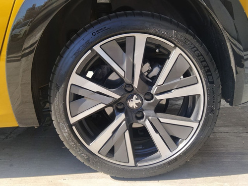 Imagen 6 de 10 de Nuevo 208 Gt Tiptronic 130