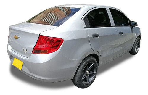 Farola Derecha Para Chevrolet Sail 2013 A 2021