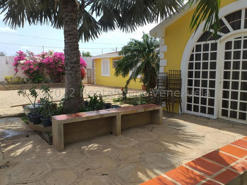 Imagen 12 de 15 de Hermosa Casa En Venta Ubicada Al Este De La Ciudad De Coro