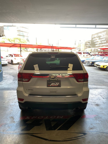 Imagen 5 de 14 de Jeep Grand Cherokee Limited 2013