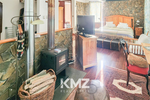 Casa En Venta De 4 Dorm. 4 Baños En Llanquihue
