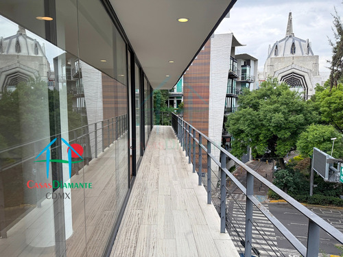 Mariscal Sucre D. Moderno Departamento En Venta Con Terraza Privada