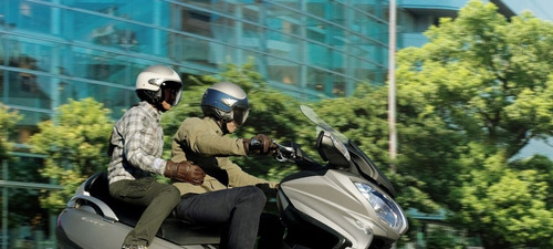 Burgman 650 Executive Ak 550 Zero Por 62.900