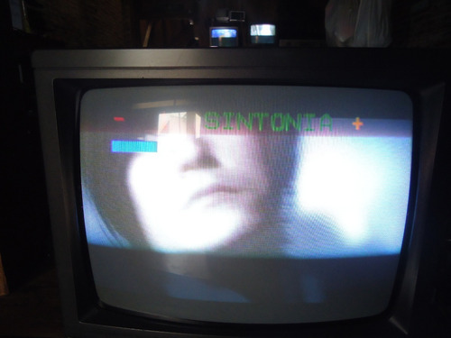 Tv Philips Tubo 14´´pol Colorida Bivolt Sem Audio E Video