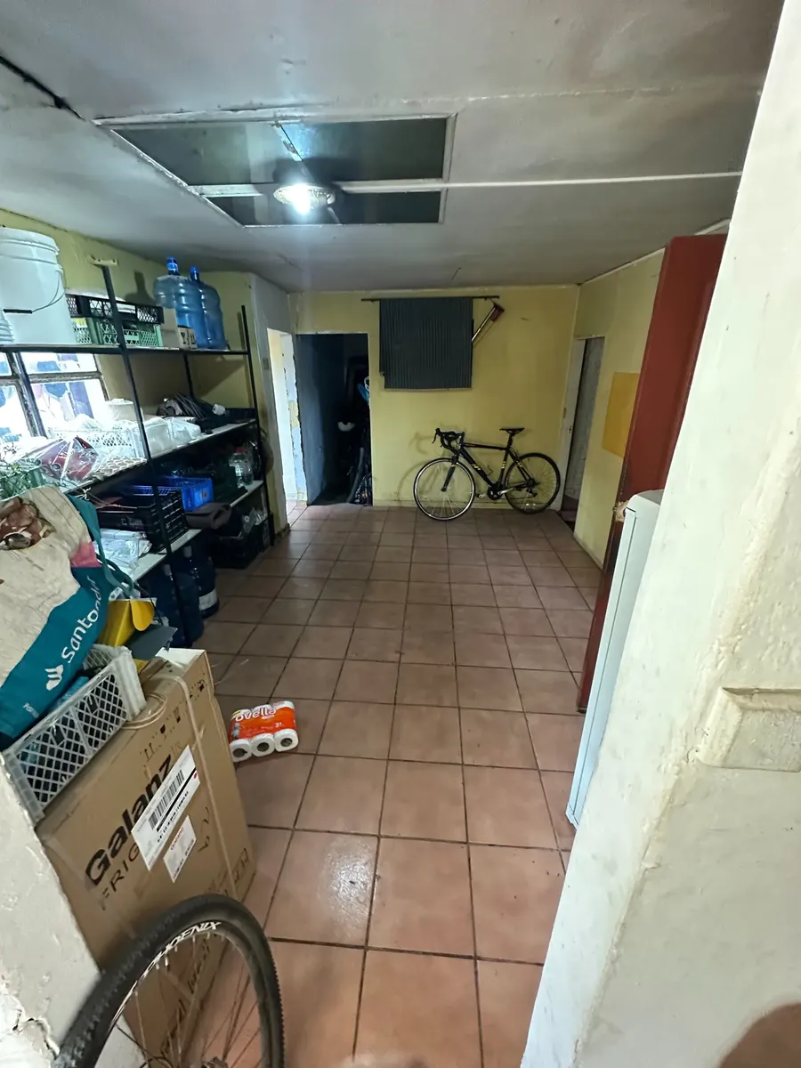 Imagen 2 de 11 de Casa Gran Terreno, Ubicación Privilegiada Para Uso Comercial