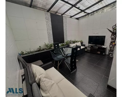 Vendo Casa Poblado - Sector Visitación(mls#246475)