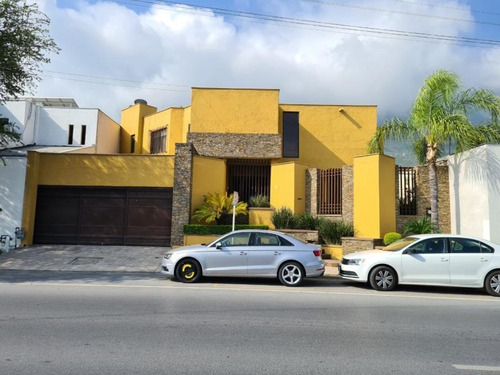 Imagen 1 de 12 de Casa Uso De Suelo En Renta Prados De La Sierra
