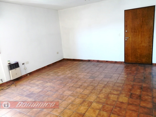 Imagen 3 de 8 de Departamento En Venta En Morón