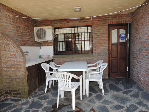 Imagen 12 de 12 de Alquilo Depto En V. Gesell Disponible Semana Santa