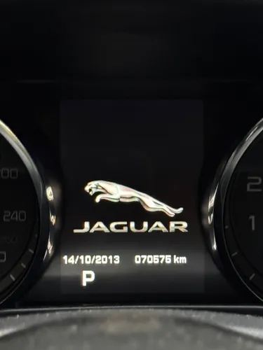Jaguar XE 2.0 I4 Pure