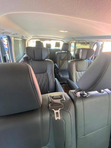 Imagen 24 de 25 de Toyota Hiace 2021 2.8 Tdi Wagon 6at 10a Vx Premium