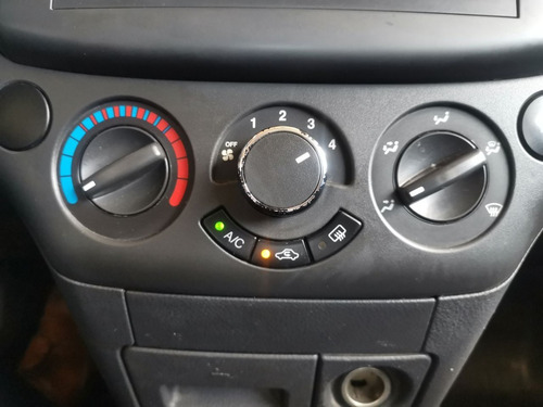 Imagen 14 de 15 de Chevrolet Aveo