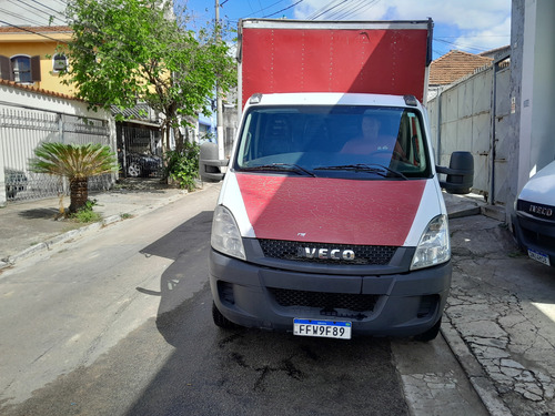 Iveco Daily 35s14 2014 Baú Plataforma Revisada Único Dono