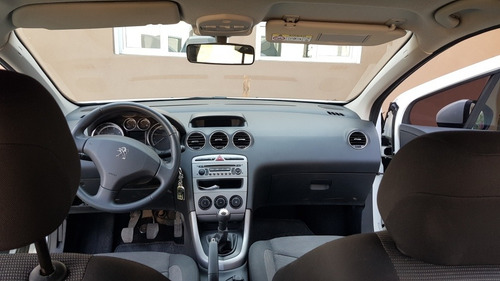 Peugeot 308 1.6 Active 2015