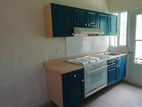 Imagen 6 de 15 de Casa En Venta En Playa Del Carmen.