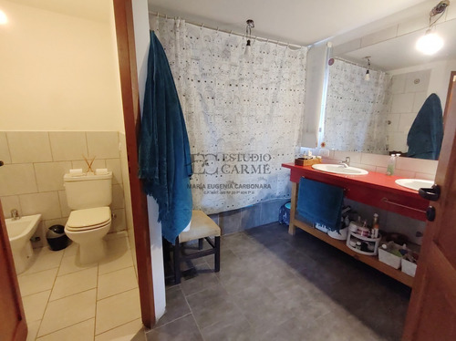 Casa 7 Amb En Barrio Tres Lagos