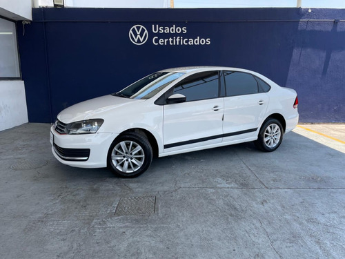 Volkswagen Vento 1.6 Confortline Mt