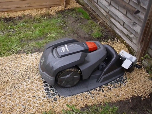 Imagen 5 de 9 de Robot Cortacésped Husqvarna Am105 600 M2