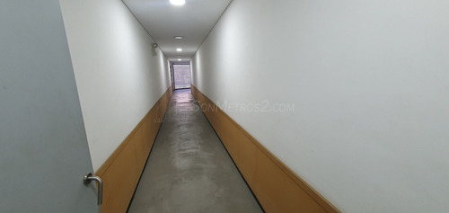 Oficina Deposito Venta Con Financiamiento Boleita Norte 134 Mts2 + Terraza Sonmetros2