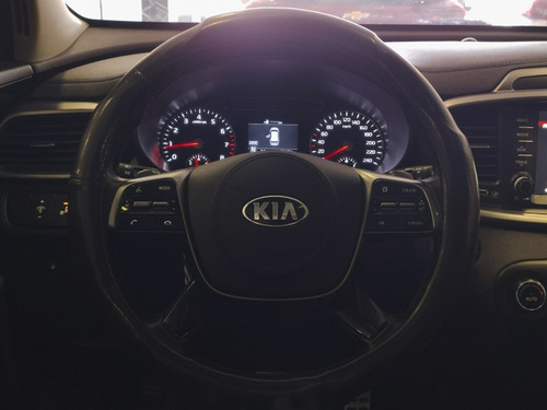 Kia Sorento NEW SORENTO C GTL 2.4 GSL 6AT 2WD SPECIAL PACK 4X2 - 2047