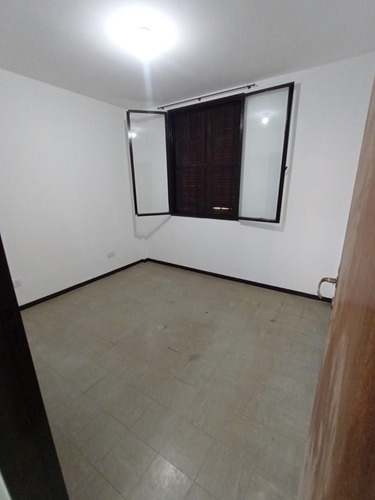 Departamento Alquiler Isidro Casanova 3 Ambientes