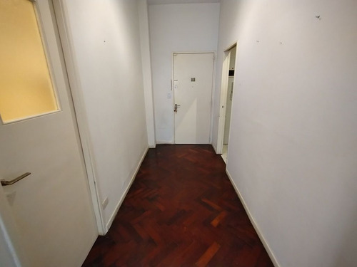 ¡¡¡departamento De 2 Ambientes En Alquiler, En Constitucion!