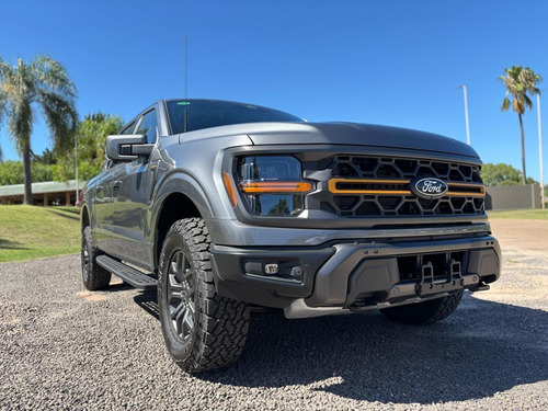 Ford F-150 5.0L V8 Tremor 4X4 At