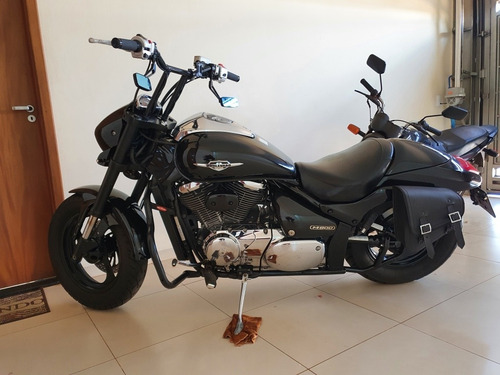 Imagem 1 de 6 de Suzuki Boulevard M800