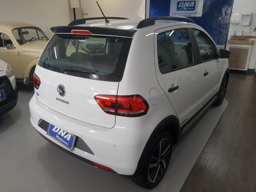Imagem 10 de 13 de Volkswagen Fox 1.6 Msi Extreme